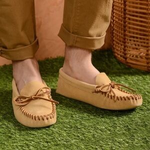 Minnetonka Leather Laced Softsole Suede Slip-On Loafers